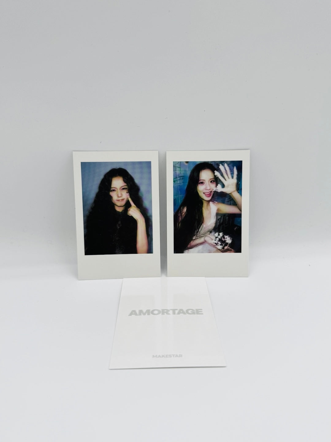 JISOO (BLACKPINK) 1ST MINI ALBUM - AMORTAGE APP VERSION w/MAKESTAR POB POLAROID