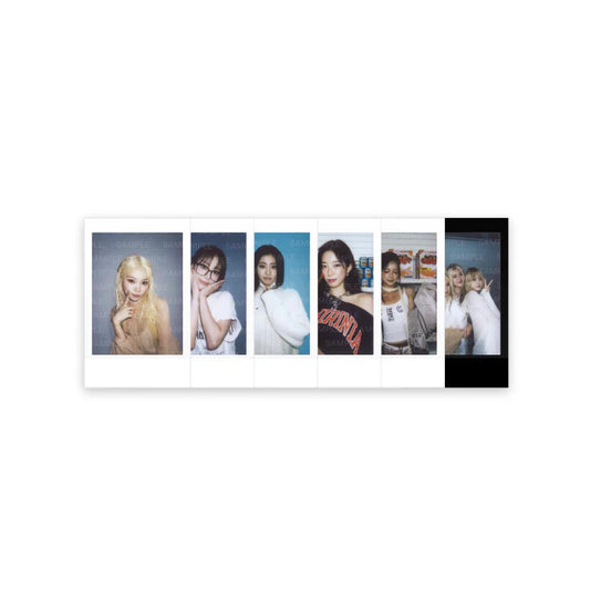 LE SSERAFIM - HOT OFFICIAL INSTANT PHOTO CARD (WEVERSE SHOP POB W/ $70+ PURCHASE)