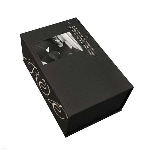 V (BTS) - REVE PHOTOBOOK