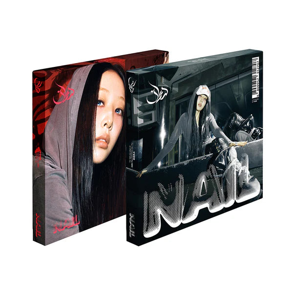 YVES 4TH EP ALBUM - NAIL (DELUXE PHOTOBOOK VER.)